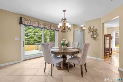 32 Justine Drive, North Haven, CT 06473 - Photo 9