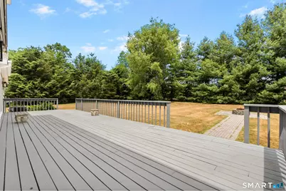 32 Justine Drive, North Haven, CT 06473 - Photo 31