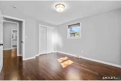 30 Homeside Avenue, West Haven, CT 06516 - Photo 11