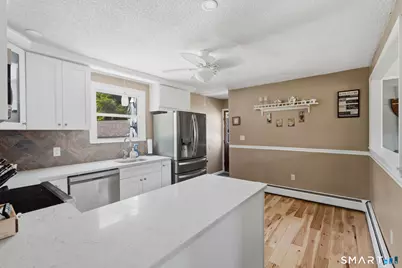 524 Gracey Avenue, Meriden, CT 06451 - Photo 7