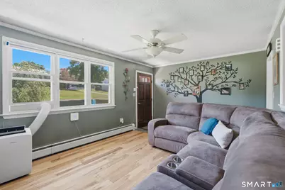 524 Gracey Avenue, Meriden, CT 06451 - Photo 9
