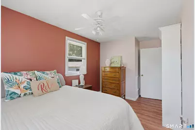 524 Gracey Avenue, Meriden, CT 06451 - Photo 17