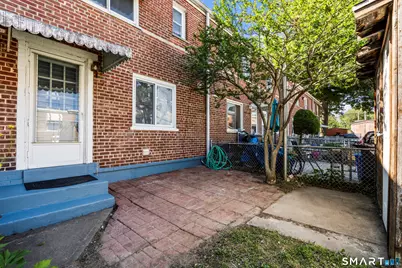 186 Court D Building 60, Bridgeport, CT 06610 - Photo 5