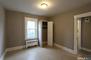 64 James St, Hartford, CT 06106 - Photo 9