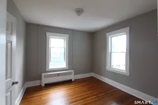 64 James St, Hartford, CT 06106 - Photo 7