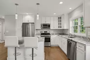 42 Chestnut St, Bethel, CT 06801 - Photo 7