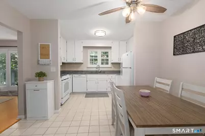 34 Hawley Glen #34, Stratford, CT 06614 - Photo 5