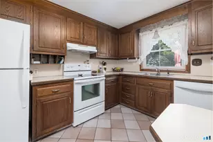 126 Pinnacle Rd, Bristol, CT 06010 - Photo 9