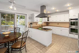89 Eastover Rd, Stamford, CT 06905 - Photo 13