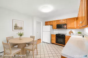 11 Lycett Ct, Norwalk, CT 06850 - Photo 9