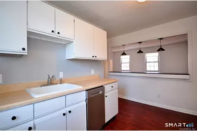 53 Robin Road #B1, West Hartford, CT 06119 - Photo 7