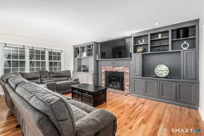 23 Meredith Lane, New Milford, CT 06776 - Photo 9