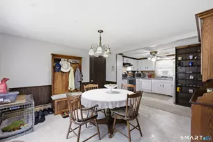 142 Jackson Dr, Suffield, CT 06093 - Photo 9