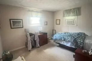 35 Circle Dr, Enfield, CT 06082 - Photo 9