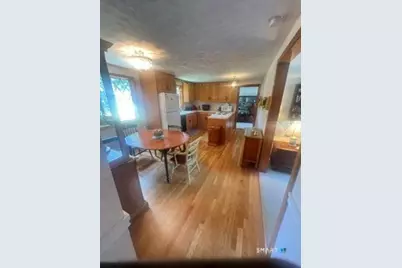 35 Circle Drive, Enfield, CT 06082 - Photo 5