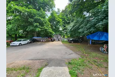 25 Griswold Street, Meriden, CT 06450 - Photo 15