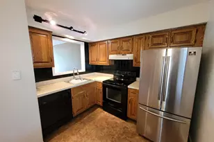 55 Mill Plain Rd, Danbury, CT 06811 - Photo 7