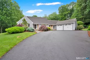 213 Lincoln Dr, Glastonbury, CT 06033 - Photo 1
