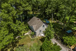 24 Forest Ave, Groton, CT 06355 - Photo 5