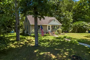 24 Forest Ave, Groton, CT 06355 - Photo 3