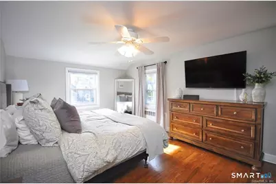 26 Greystone Road, West Hartford, CT 06107 - Photo 11