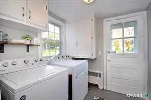 26 Greystone Rd, West Hartford, CT 06107 - Photo 19