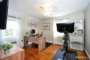26 Greystone Rd, West Hartford, CT 06107 - Photo 17