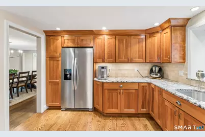 10 Metacomet Road, Farmington, CT 06032 - Photo 9