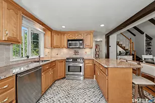 59 Creeping Hemlock Dr, Norwalk, CT 06851 - Photo 7