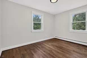 1039 N Rd, Groton, CT 06340 - Photo 13