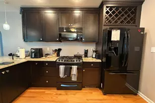 28 Marshall St, West Haven, CT 06516 - Photo 7