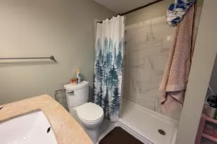28 Marshall St, West Haven, CT 06516 - Photo 17