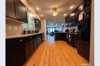 28 Marshall Street, West Haven, CT 06516 - Photo 9