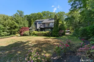 84 Sawmill Rd, Branford, CT 06405 - Photo 35