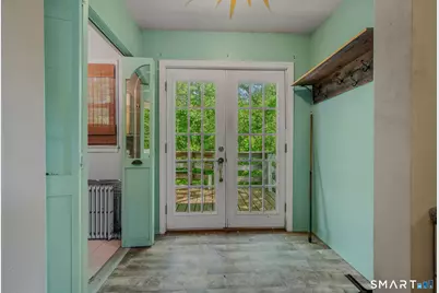 180 North Road, Groton, CT 06340 - Photo 15
