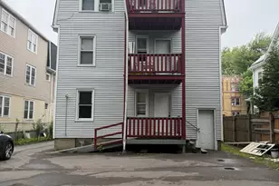 140 Enfield St, Hartford, CT 06112 - Photo 3