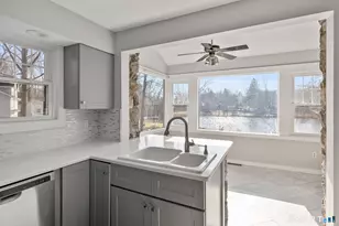 16 Crescent Dr, Ridgefield, CT 06877 - Photo 5