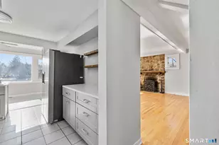 16 Crescent Dr, Ridgefield, CT 06877 - Photo 9