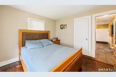 67 Macarthur Drive, Waterbury, CT 06704 - Photo 11