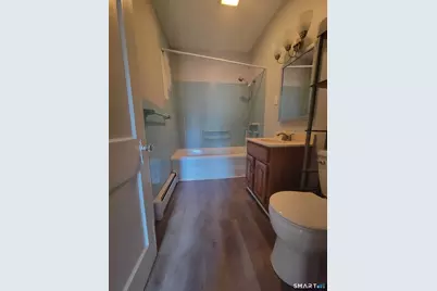 1048 Broad Street #2B, Meriden, CT 06450 - Photo 5