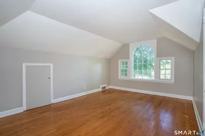 28 Whiting Lane, West Hartford, CT 06119 - Photo 21