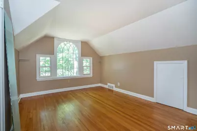 28 Whiting Lane, West Hartford, CT 06119 - Photo 25