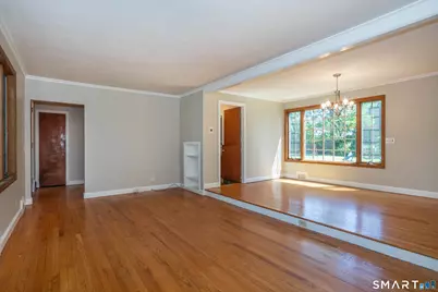 28 Whiting Lane, West Hartford, CT 06119 - Photo 9