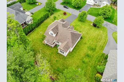 21 Beaudry Lane, Bloomfield, CT 06002 - Photo 3