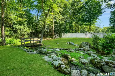 31 Granite Drive, Norwalk, CT 06850 - Photo 3