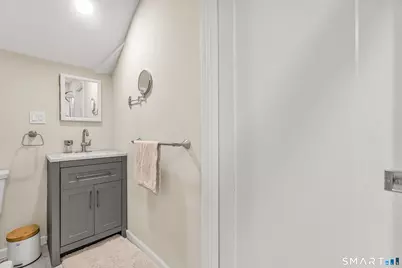 462 Glendale Avenue #20, Bridgeport, CT 06606 - Photo 17