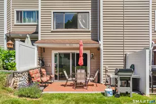 384 Monticello Dr, Branford, CT 06405 - Photo 3