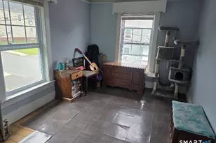 35 Maple Ave, Enfield, CT 06082 - Photo 17