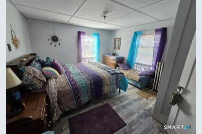 35 Maple Avenue, Enfield, CT 06082 - Photo 23