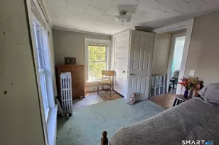 35 Maple Ave, Enfield, CT 06082 - Photo 15